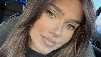 Theo Rose, surprinsă de o întrebare primită din partea unei persoane apropiate din familie! Ce legătură neștiută are aceasta cu lumea de dincolo? 