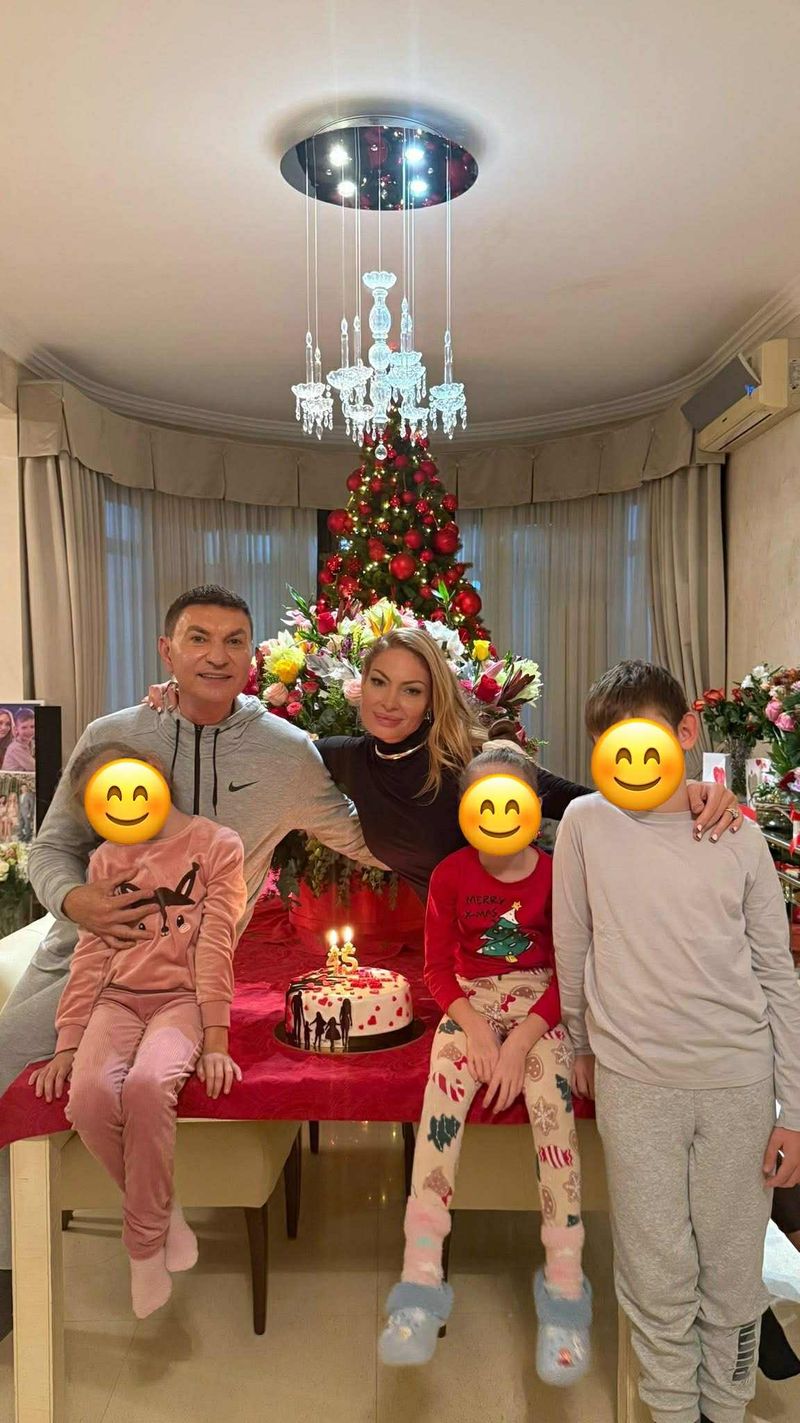 Valentina Pelinel și familia ei