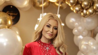 Ce declarații a făcut Emilia Ghinescu, după ce s-a afișat alături de un bărbat mai tânăr cu 20 de ani. Și-a refăcut artista viața sentimentală? „Important este că sunt bine și că sunt fericită.”