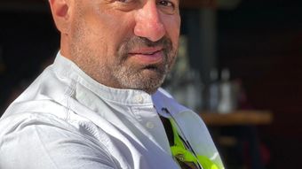 Cătălin Scărlătescu, apariție alături de noua lui iubită. Unde au ales cei doi să petreacă începutul anului și ce i-a dat de gol