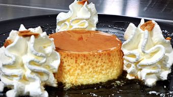 Tort de zahăr ars cu pandișpan, pregătit chiar de Cornelia Rednic! 