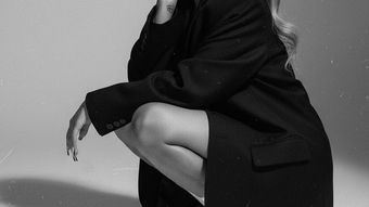 Cristina Pucean se pregătește pentru momentul în care va fi mamă. În ce ipostaze s-a postat dansatoarea: „Prințul meu.”