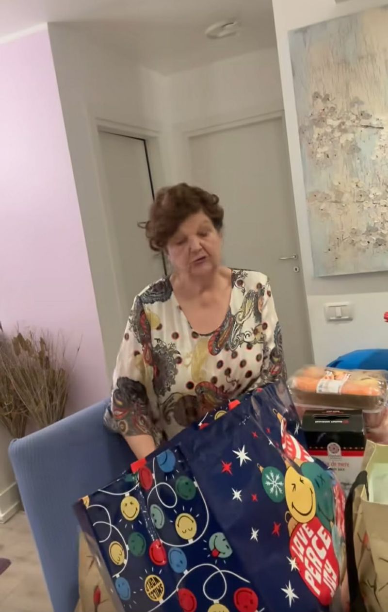 Mama lui Mădălin Ionescu