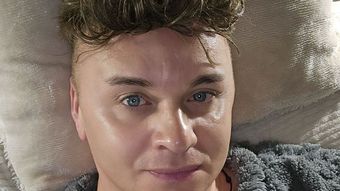 Cristi din Banat, fotografiat direct pe patul de spital! Ce a pățit celebrul artist din 2015, dar și ce i-a provocat internarea urgentă, recent? 