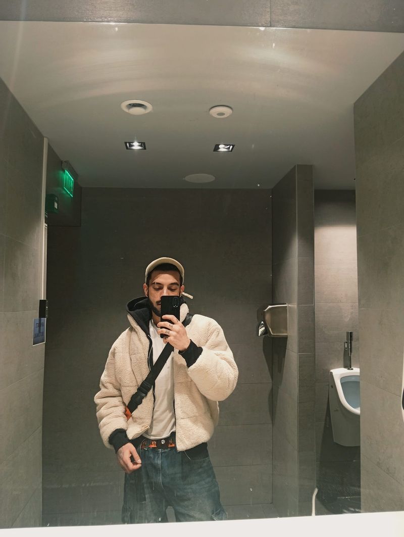 fiul adoptiv al luminitei anghel