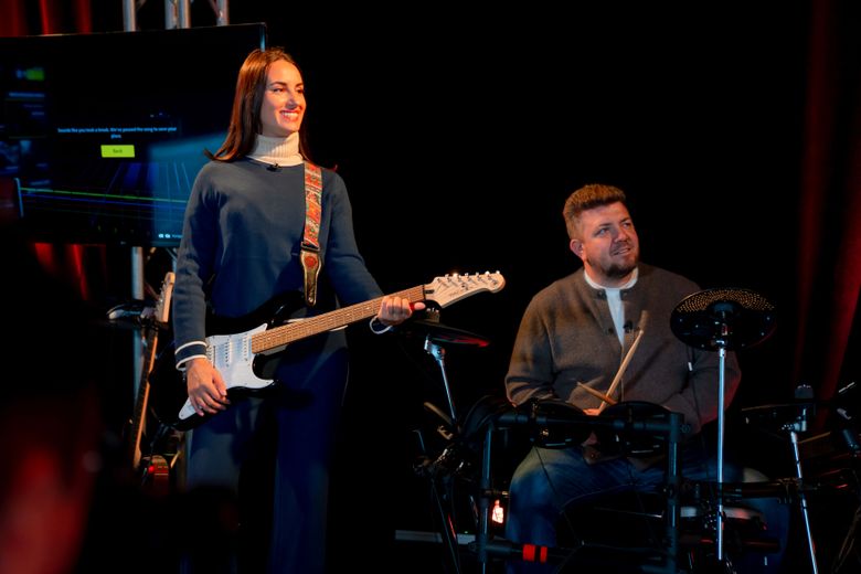 Sâmbătă, de la ora 14:45, la ”ROventura”,  Cluj-Napoca, orașul învăluit în muzică, frumos și poezie