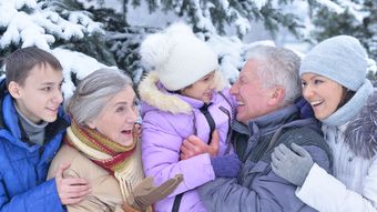 Anunț pentru pensionari și mame. Când intră banii din pensii și alocații, în luna februarie 2026