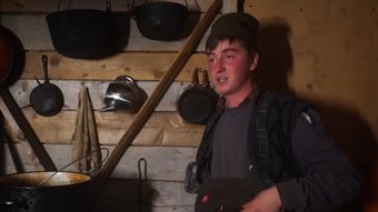 Povestea emoționantă a lui Ionuț Lazăr, tânărul ciobănaș care s-a întors din străinătate și și-a găsit liniștea la stână: „Mi-a schimbat viața când l-am pierdut pe tata.”