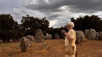 VIDEO Monica Tatoiu, destăinuiri la 39 de ani de căsnicie. Ce greșeli consideră că a făcut în trecut și ce sfaturi oferă cu privire la relații: “Eu l-am cerut de bărbat.”