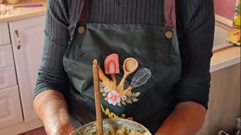 Rețeta care a înnebunit internetul. Ce preparat este nelispit din familia Graur și cum îl pregătește mama gemenilor: „O bunătate de nedescris.”