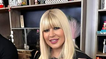 Ce mesaj controversat a lăsat Elena Udrea pe rețelele de socializare, alături de câteva fotografii. Cum au reacționat urmăritorii ei „La câți șerpi am ținut la sân…”