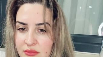 VIDEO Cum era Cristina Teleanu să nască la stână? Ciobănița a sărit în ajutorul unei oi: „Vă dați seama, eu cu burta la gură am căzut în fund, am tras.”