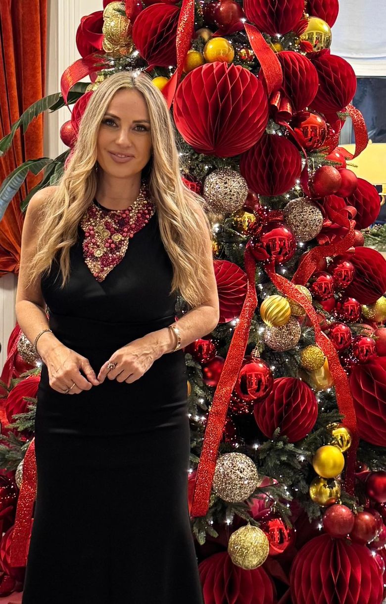 Ce carucior de fite are Madalina Ghenea pentru fetita ei