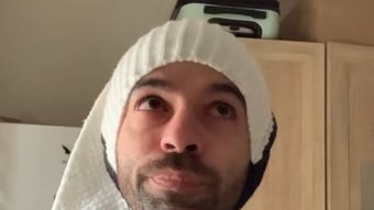 David Pușcaș, mesaj tulburător în mediul online! Tânărul arată vizibil afectat după ce s-a confruntat cu probleme cu somnul: „Deja îmi vine să plâng cu voi pe cameră.”