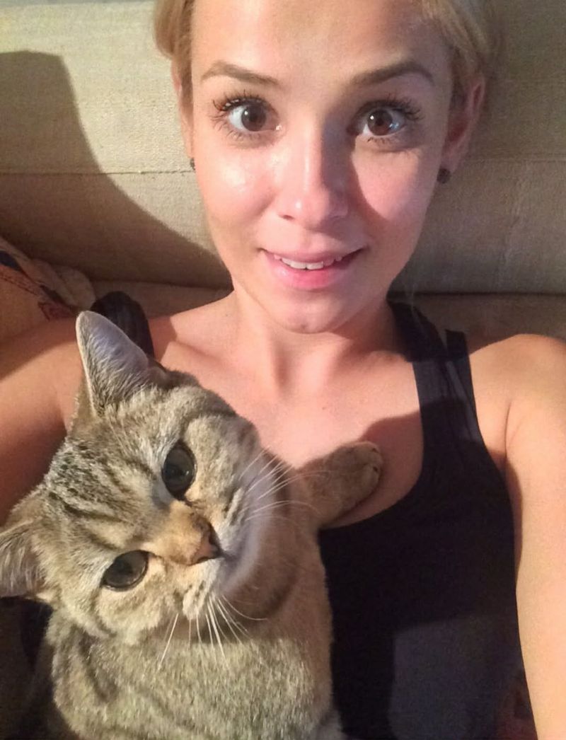 Elena Vișcu-pisică