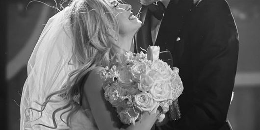 Andreea Bălan, în rochie de mireasă! Ce mesaj a avut pentru iubitul ei: “Mi-au pus voalul. A fost extrem de emoționant.”