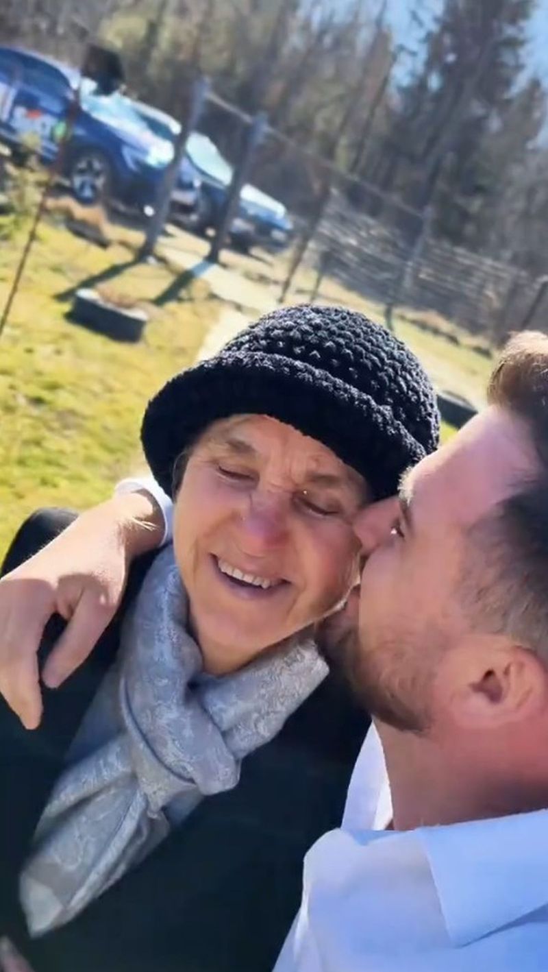 Mama fraților Graur