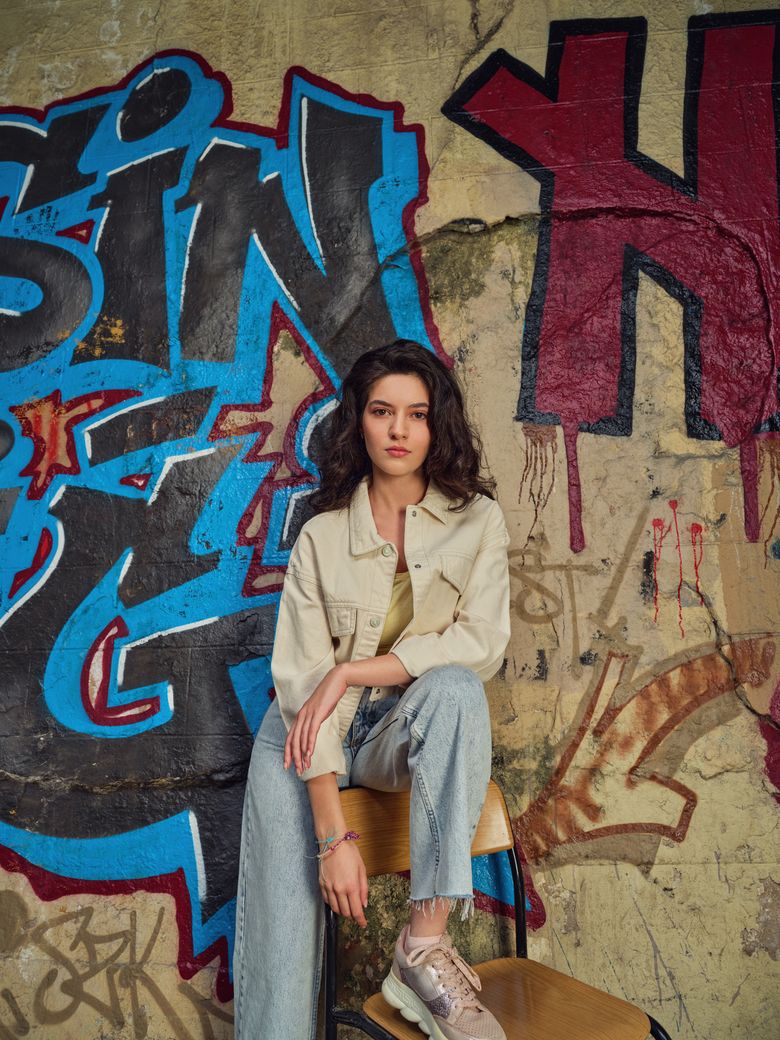 Aşa găteşti cea mai uşoară prăjitură cu caise