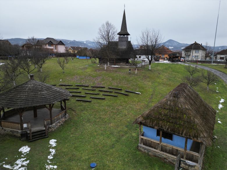 DJ Wanda si-a croit propria rochie pentru 8 martie! Iata ce model a creat!