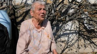 Schimbarea de look pe care a făcut-o tanti Vasilica odată cu venirea primăverii. Ce mesaj are pentru toți haterii din online: “Să vină și ei cu vreo 10.000 în buzunar.”