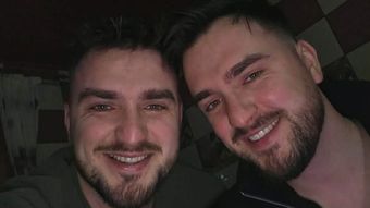 Povestea gemenilor Graur. Cum erau aceștia marginalizați la școală și care a fost viața lor când erau mici: “Nu avea bani de scutece și folosea cârpe.”