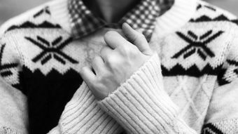 (P) Puloverul potrivit poate schimba întreaga prezență a unui bărbat