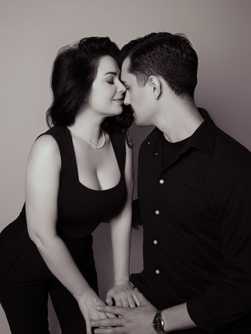 Deea Maxer s-a logodit