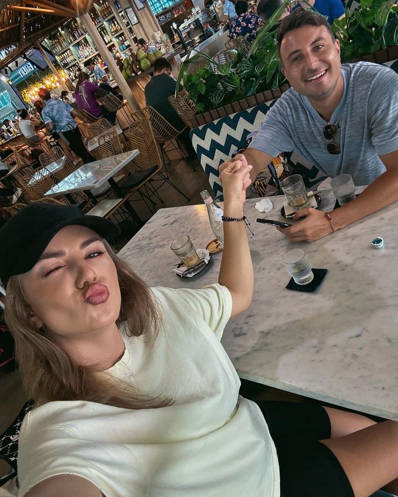 Cum se tunde părul creț