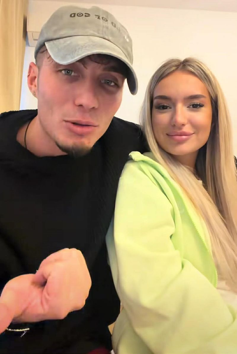 Naomi și Dorobanțu