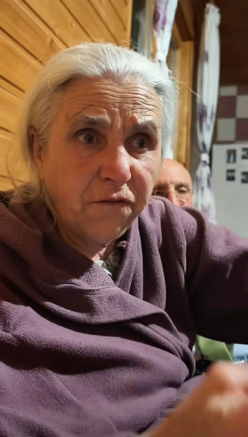 Mama gemenilor Graur