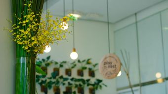 Cum să vinzi „bucurie” și expertiză într-o lume saturată de produse  de serie