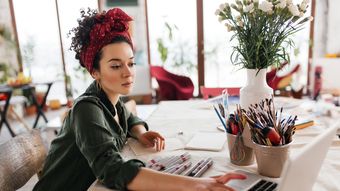 Horoscop 6 aprilie 2026: O zodie reușește să-și păstreze echilibrul după o discuție dificilă