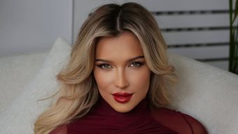 Lora a dezvăluit câte operații estetice are: „Deodată, lumea începuse să mă acuze că eu sunt operată toată.”