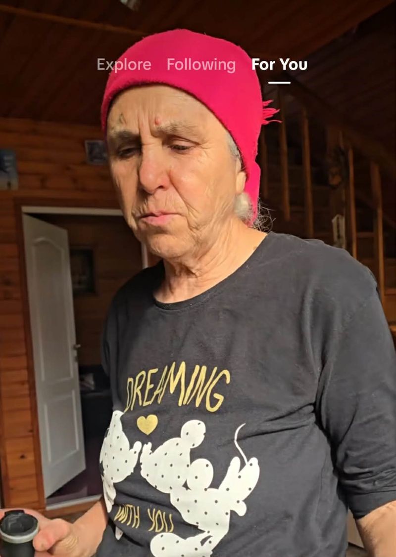 Mama gemenilor Graur