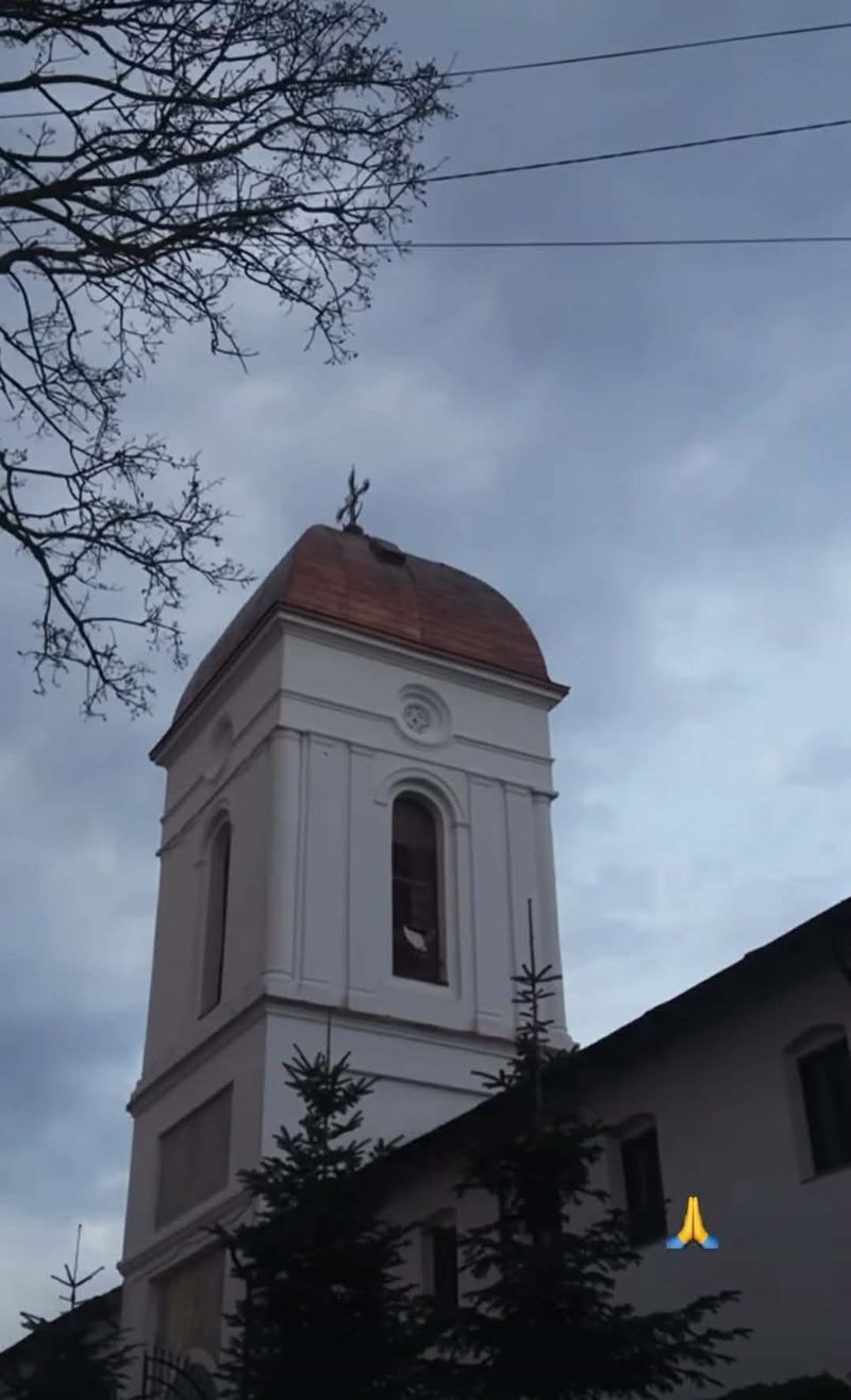 Codruța Filip la biserică