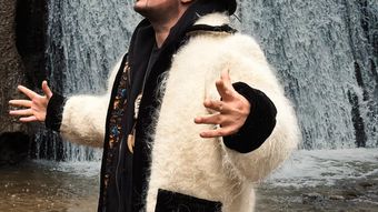 F. Charm, declarații despre noua colaborare cu Andra. Ce a făcut-o pe artistă să accepte imediat: “Așa s-a întâmplat și aici.”