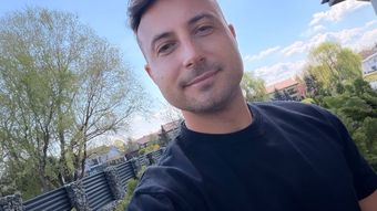 Valentin Sanfira și-a schimbat look-ul! Cum arată la bustul gol: „Să ne bucurăm.”