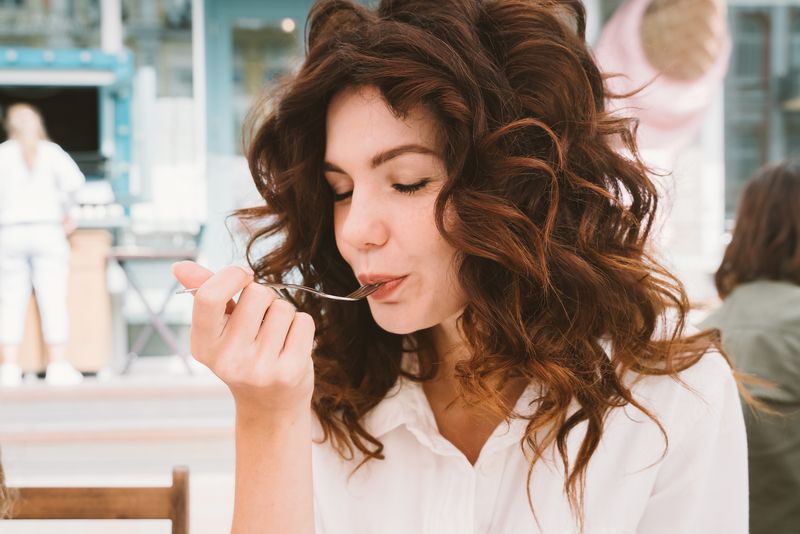 5 culori de păr pe care să le &icirc;ncerci &icirc;n luna mai