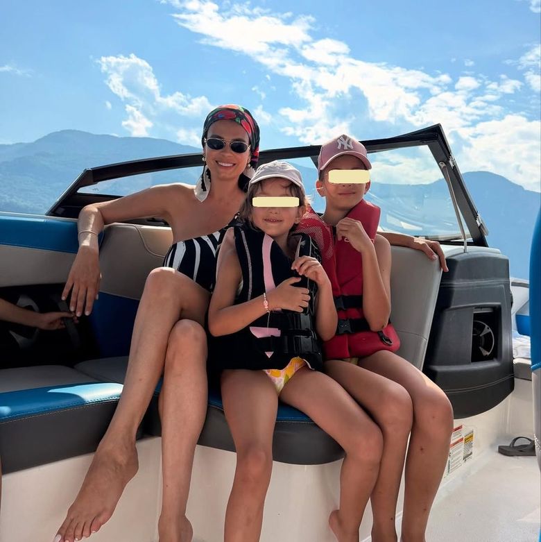 Anca Serea și familia sa