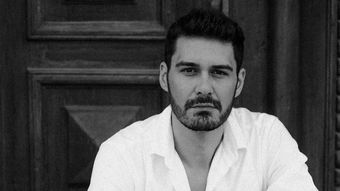 Ce mesaj a transmis George Burcea la câteva zile după cununia Andreei Bălan: „Într-o lume plină de ură și cinism, e vindecător să știu că încă mai alegem să fim oameni.”