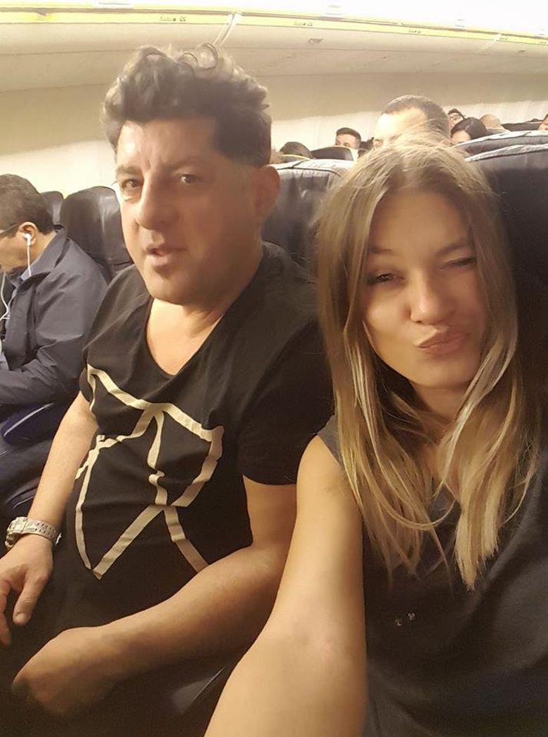 Bombe cu biscuiti si cocos, fara coacere! Ieftin, rapid si delicios