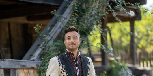 Valentin Sanfira, mesajul care a pus pe gânduri internauții! Ce a vrut să transmită artistul, după separarea de Codruța Filip: „Nu suport să te văd.”