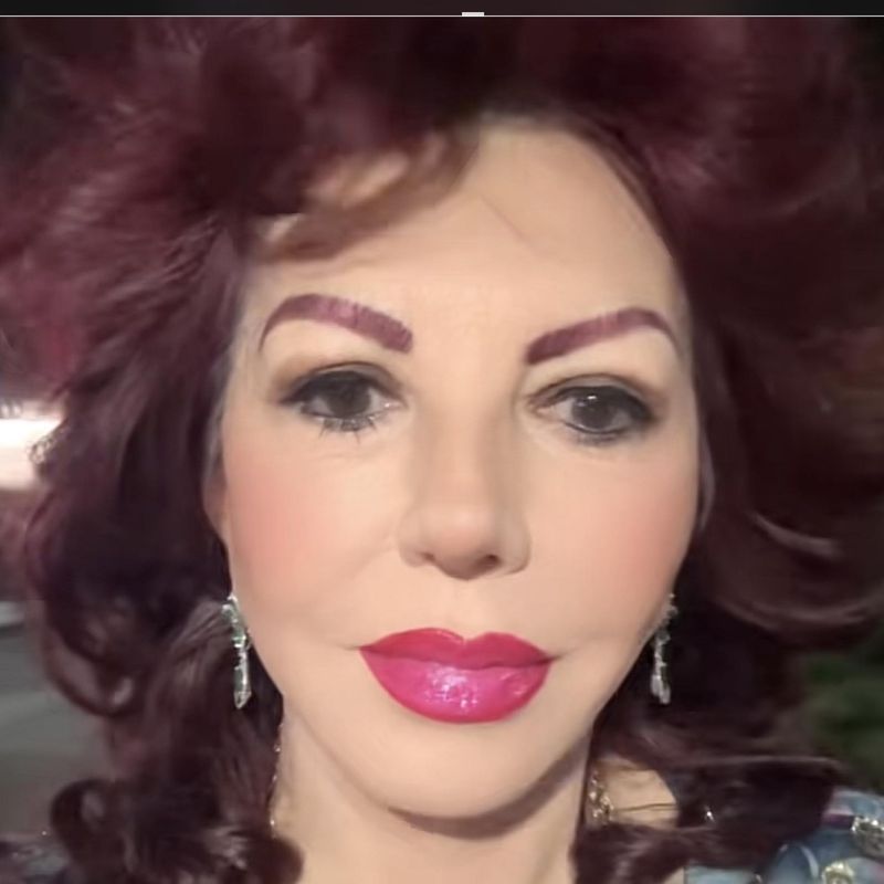 Carmen Harra