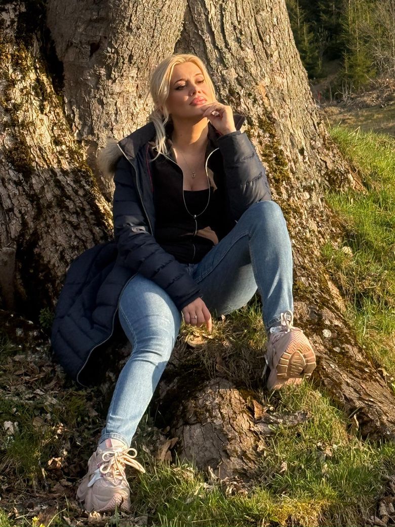 „La 22 de ani lupta pe front, în Al Doilea Război Mondial.” Carmen Harra a oferit detalii neștiute despre viața ei. Cine a fost tatăl vedetei