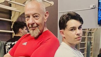Câte kilograme a dat jos solistul trupei Proconsul. Bogdan Mihai a vorbit despre lupta cu kilogramele: „De la deznădejde, la poftă de viață. De la pastile pentru inimă, la vitamine.”
