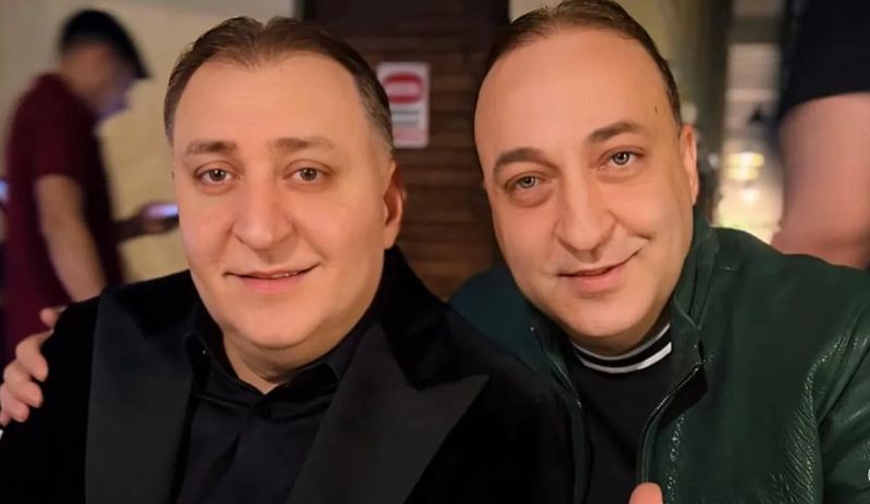 Vali Vijelie și vărul său