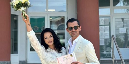 Deea Maxer și Constantin Cataramă s-au căsătorit civil! Mesajul emoționant postat de artistă imediat după marele eveniment: “Nu este doar despre o semnătură sau o ceremonie.”
