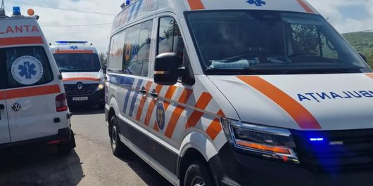 Poveste de iubire terminată tragic pentru o  fată de 14 ani. Tânăra s-a spânzurat în spatele casei după ce părinții i-au interzis să-și continue relația