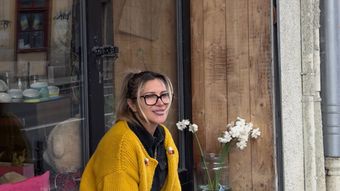 Lora îi răspunde clarvăzătoarei Carmen Harra după declarațiile pe care aceasta le-a făcut cu privire la căsătorie și divorț: “Vă spune cineva ceva și executați?”