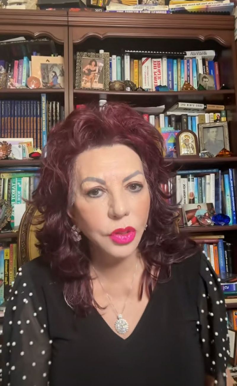 Carmen Harra